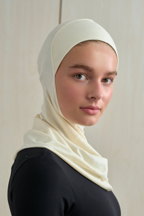 Atlethic Bone - Ekru - Camellia Scarfs (1)