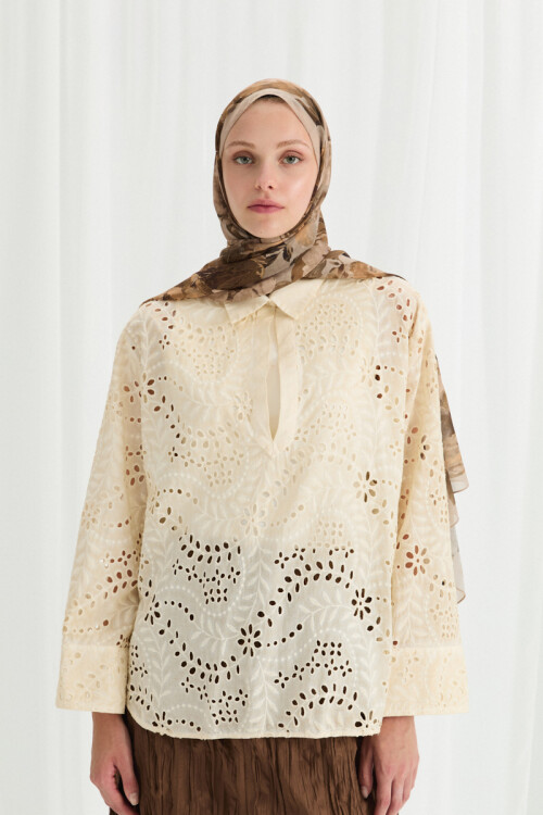 Aura İpek Krep Şal - Bej - Camellia Scarfs