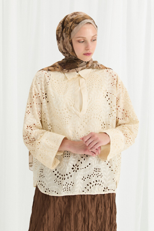 Aura İpek Krep Şal - Bej - Camellia Scarfs (1)