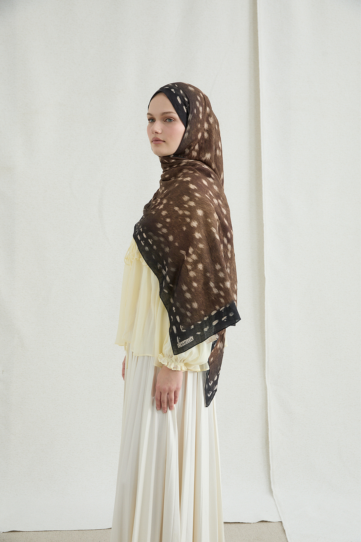 Bambi Kraş Şal - Siyah Kahve - Camellia Scarfs (1)