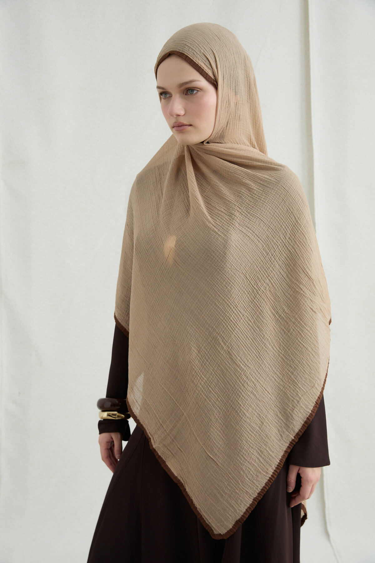 Biyeli Müslin Şal - Karamel - Camellia Scarfs (1)