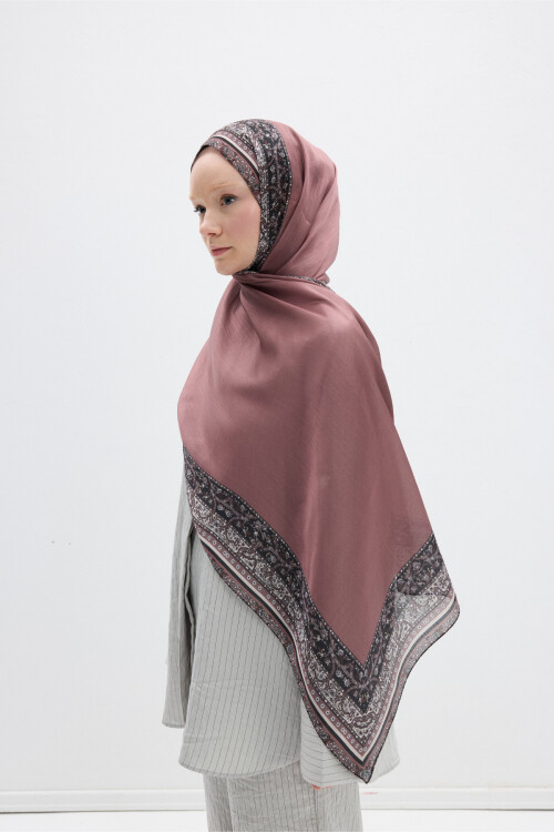 Border Shine Collection - Gül Kurusu - Camellia Scarfs (1)