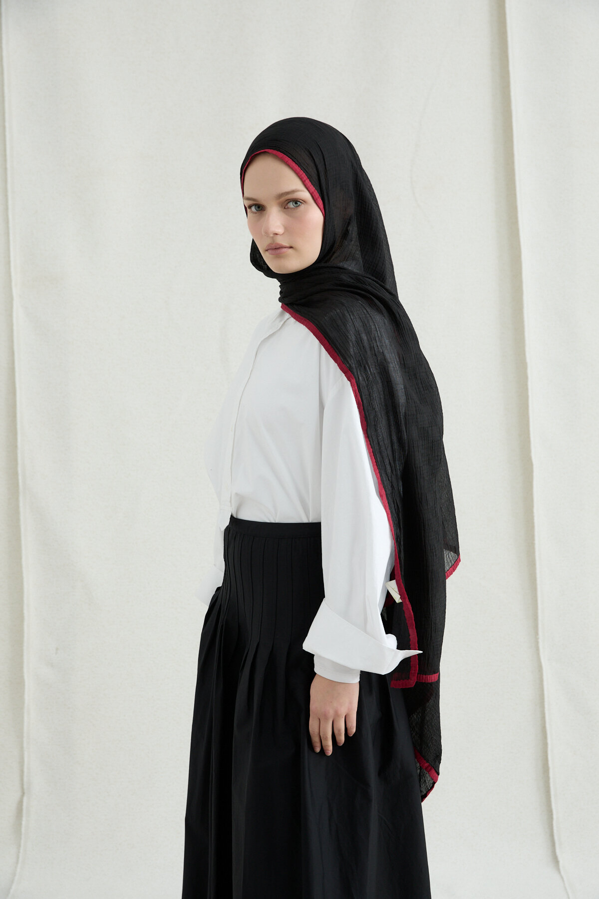 Dama Müslin Şal - Siyah - Camellia Scarfs