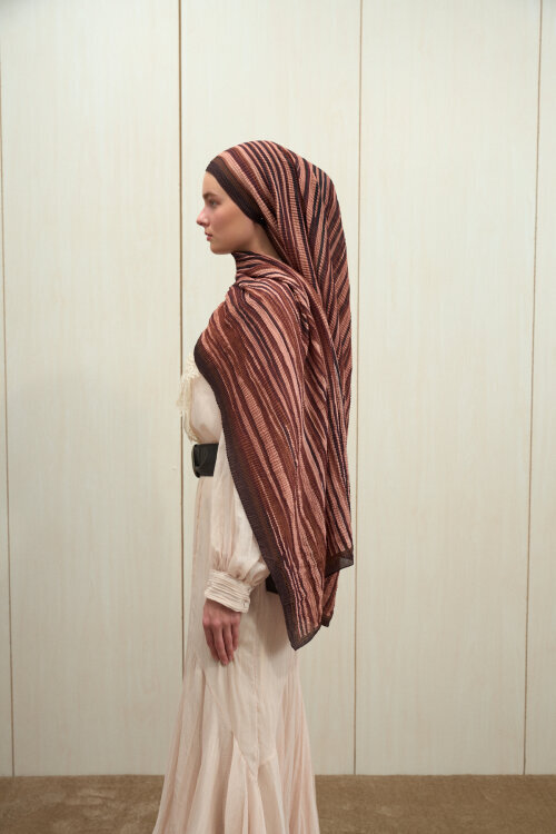 Ecru Dreams Müslin Şal - Kızıl Kahve - Camellia Scarfs (1)