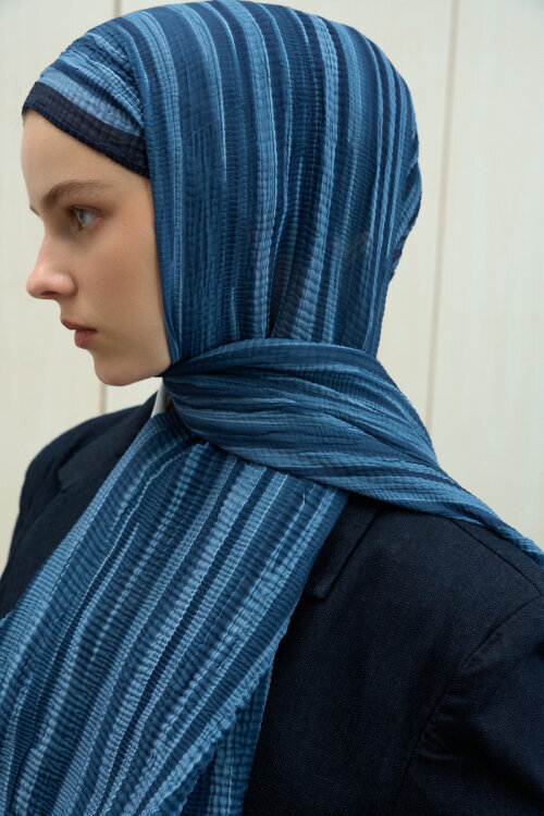 Ecru Dreams Müslin Şal - Lacivert - Camellia Scarfs (1)