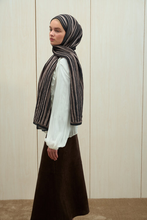 Ecru Dreams Müslin Şal - Siyah Bej - Camellia Scarfs (1)