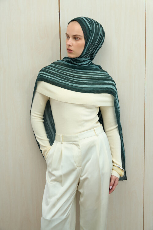 Ecru Dreams Müslin Şal - Zümrüt Yeşili - Camellia Scarfs (1)