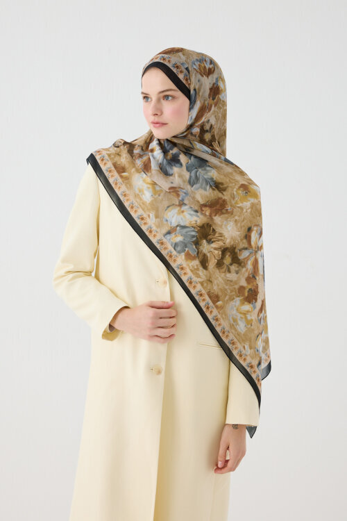 Floransa İpek Krep Şal - Siyah Bej - Camellia Scarfs