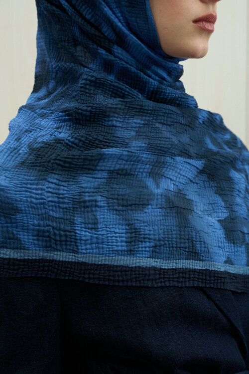 Frosted Bloom Müslin Şal - Lacivert - Camellia Scarfs (1)