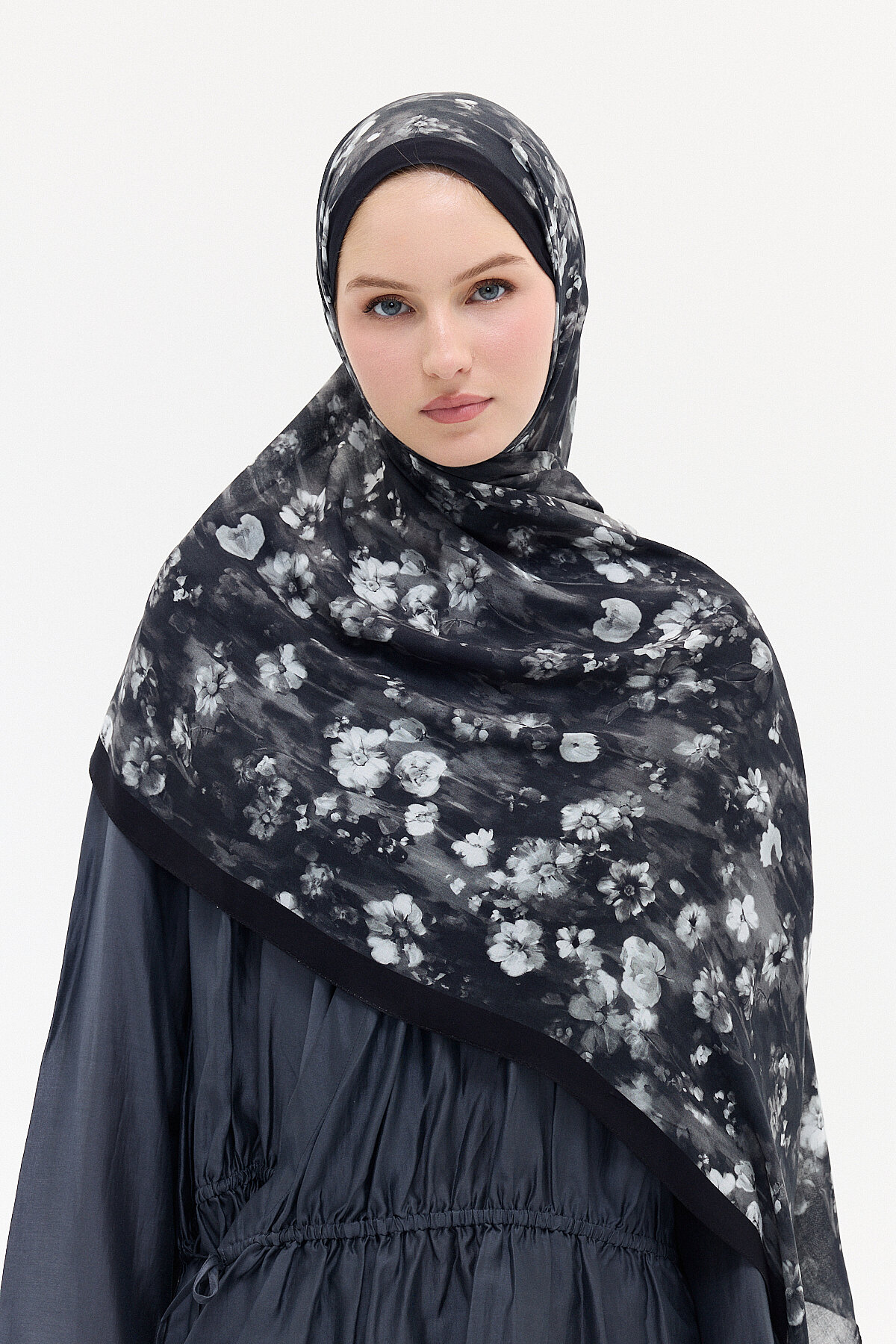 Freya Rami Şal - Siyah - Camellia Scarfs (1)