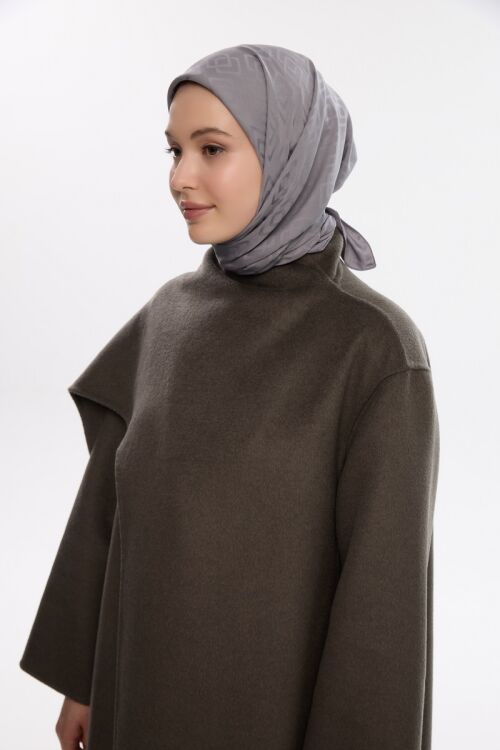 İpeksi Jakar Dama Desen Eşarp - Füme - Camellia Scarfs (1)
