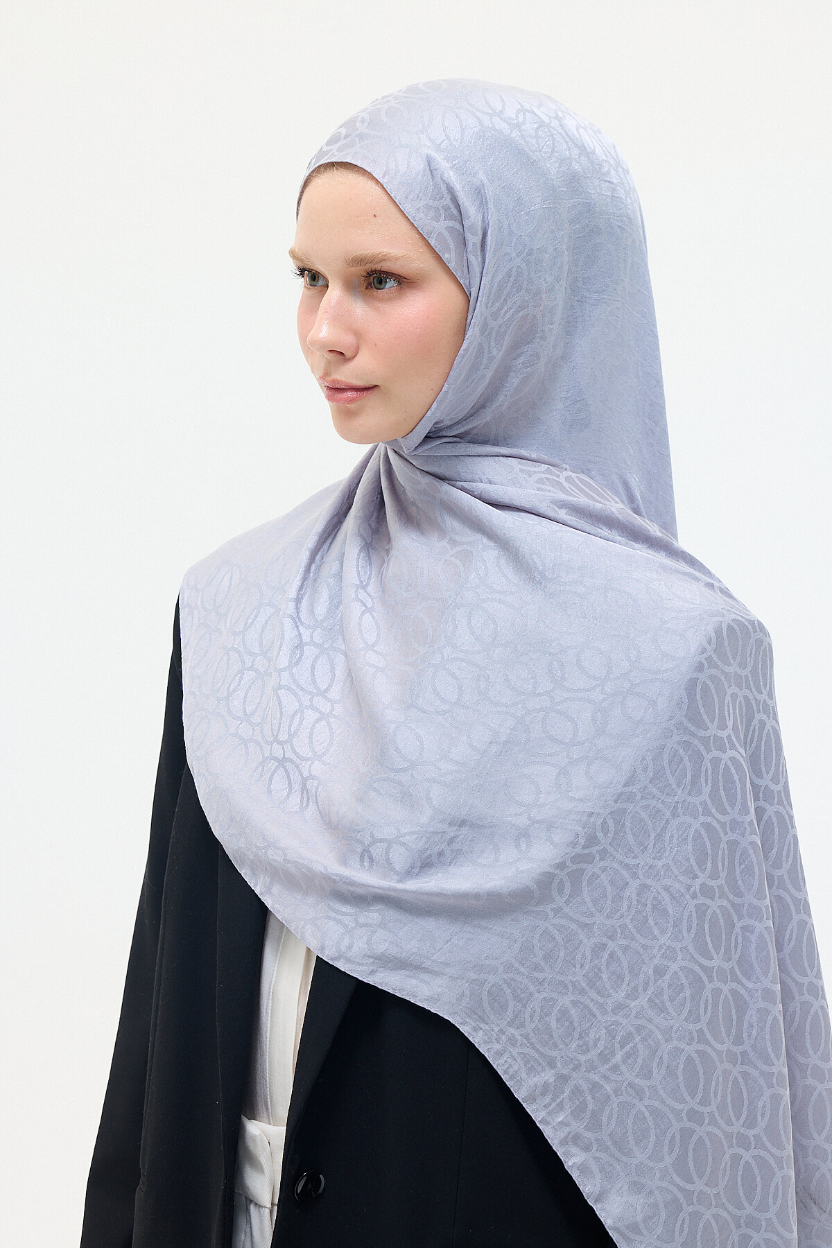 İtalyan Jakar Şal Çember Desen - Gümüş - Camellia Scarfs (1)