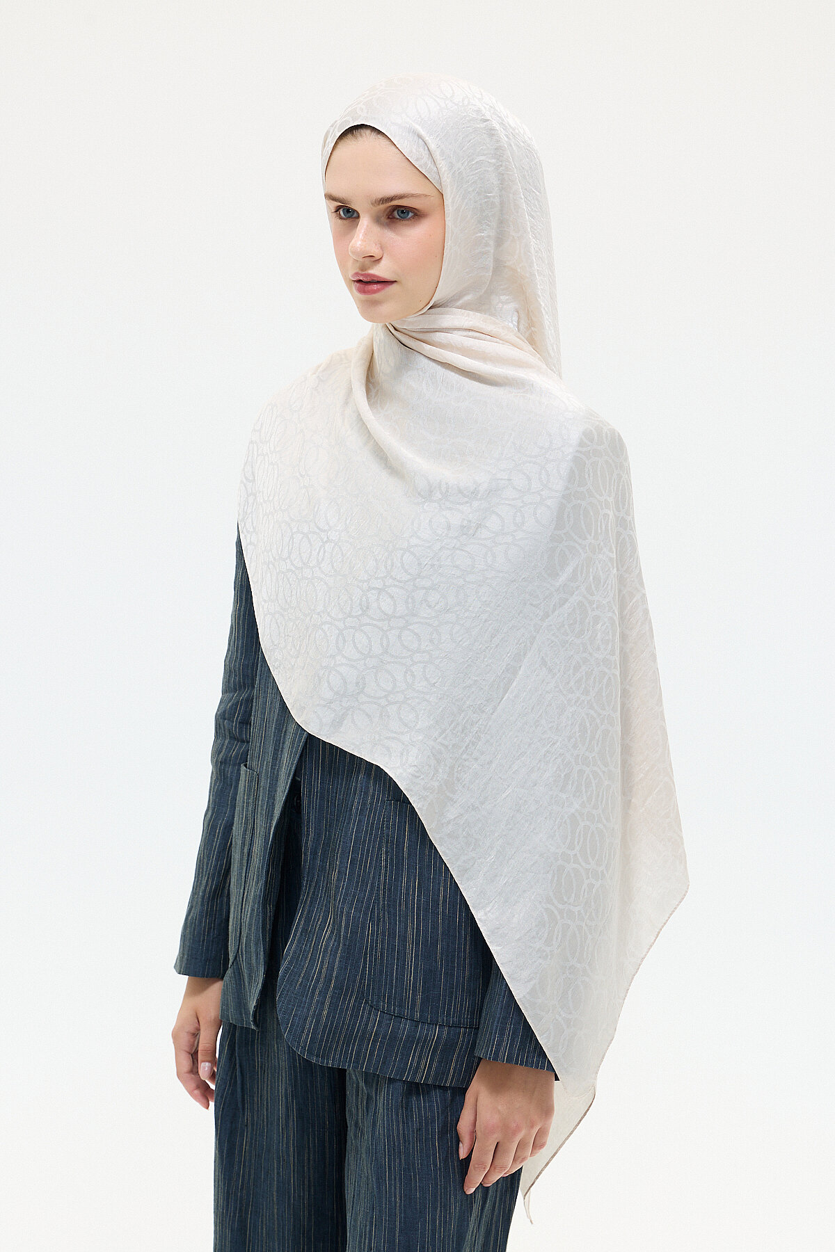 İtalyan Jakar Şal Çember Desen - Taş - Camellia Scarfs