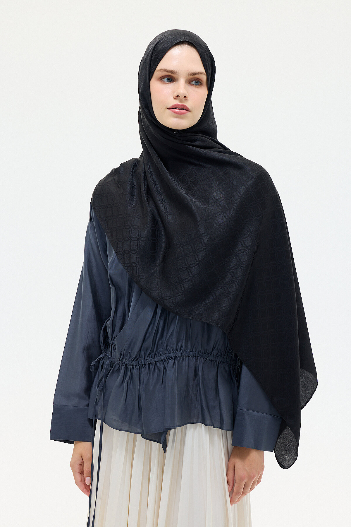 İtalyan Jakar Şal Dama Desen - Siyah - Camellia Scarfs