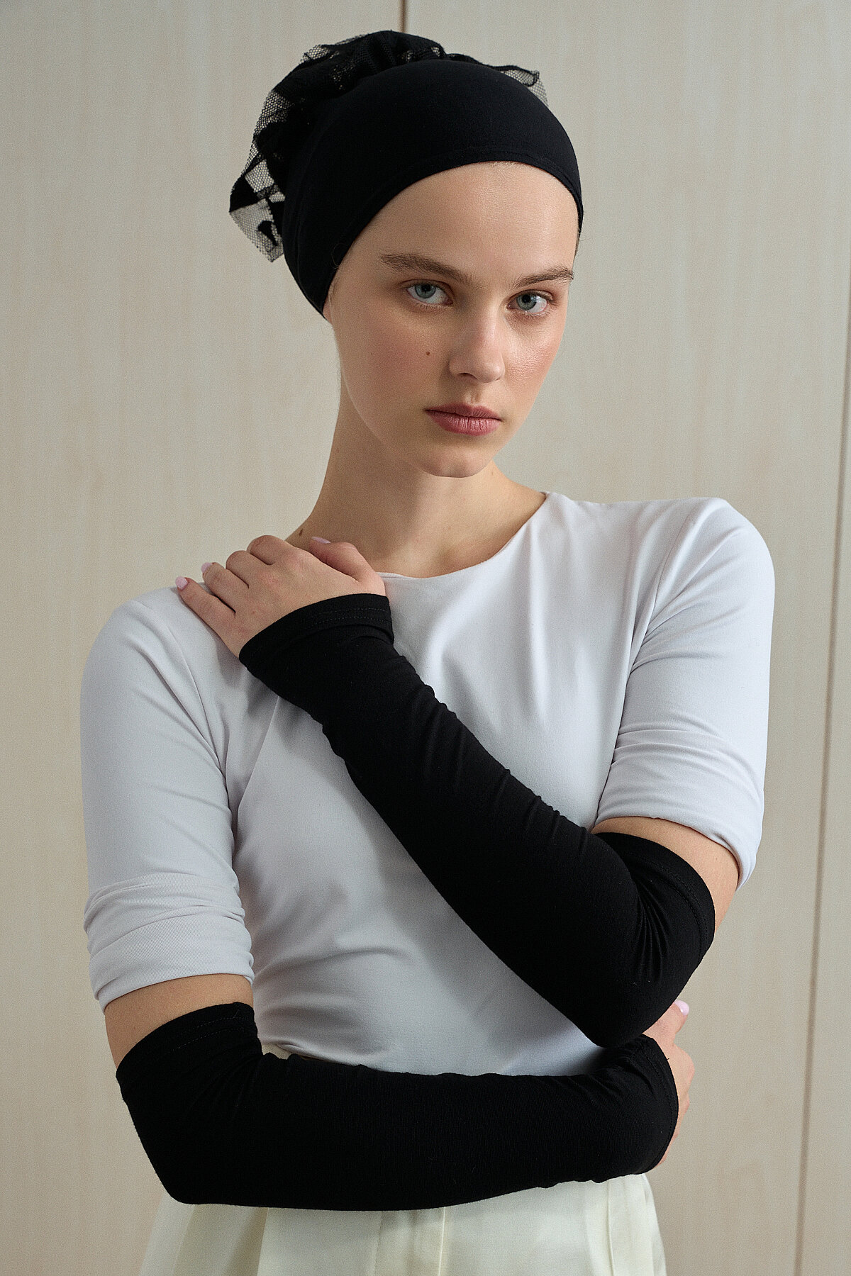 Kolluk - Siyah - Camellia Scarfs (1)