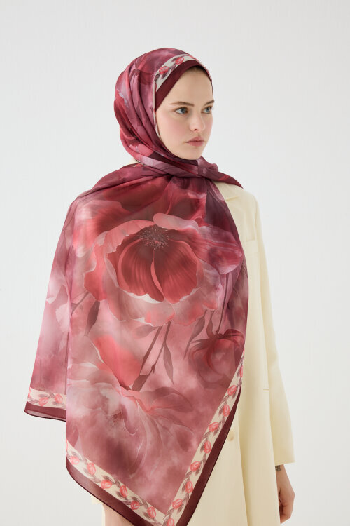 Larissa İpek Krep Şal - Bordo - Camellia Scarfs (1)