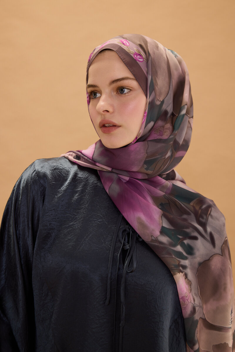 Larissa İpek Krep Şal - İncir - 4