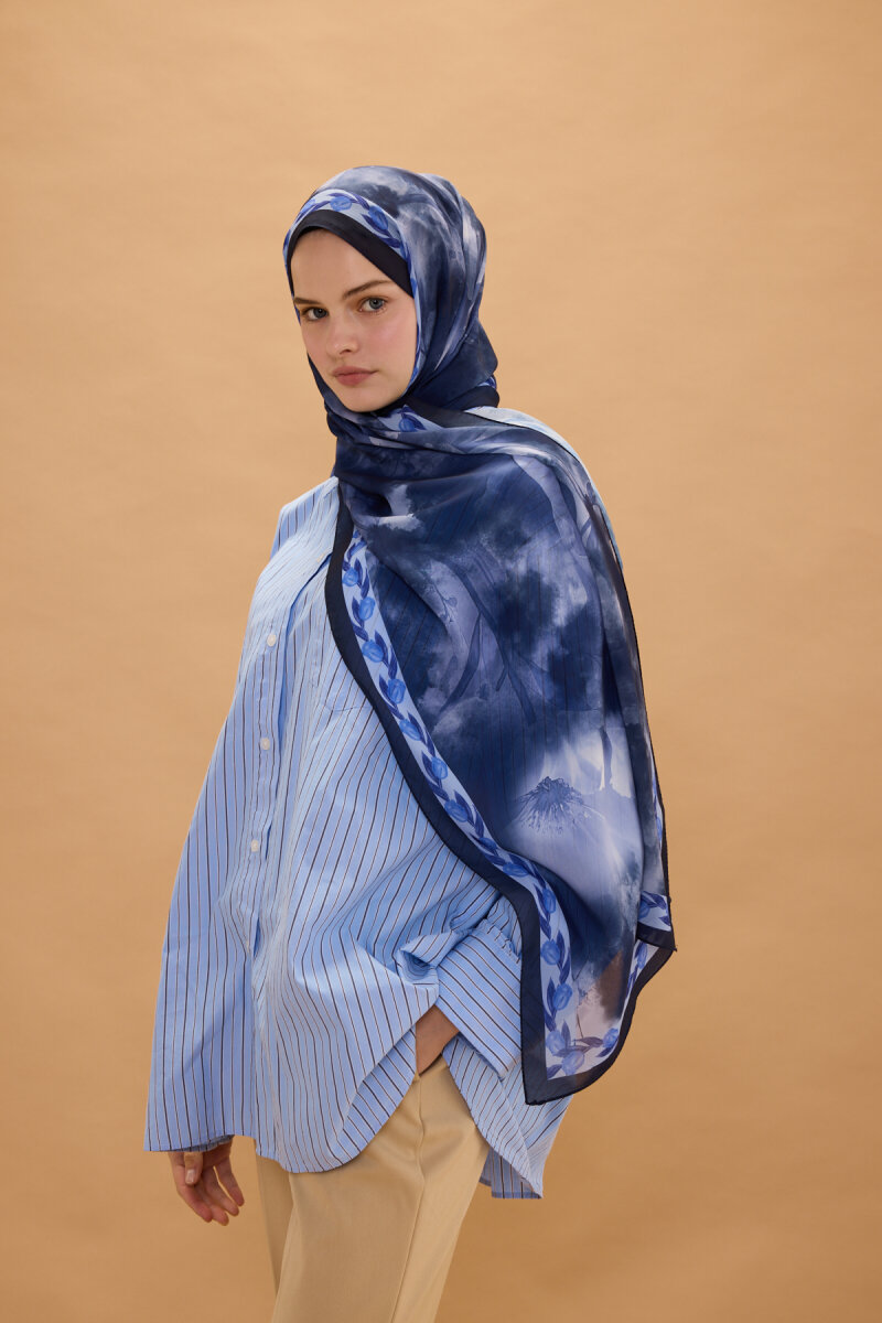 Larissa İpek Krep Şal - Lacivert - 2