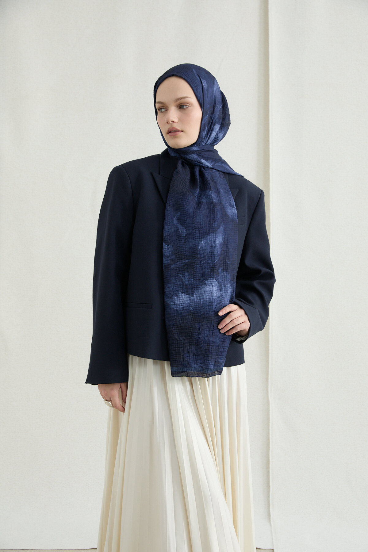 Libre Müslin Şal - Lacivert - Camellia Scarfs
