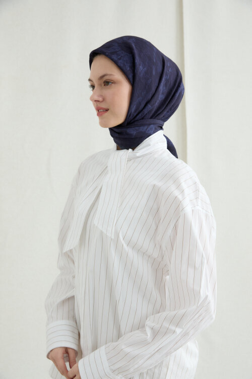 Lisa Pamuk Viskon Eşarp - Lacivert - Camellia Scarfs (1)