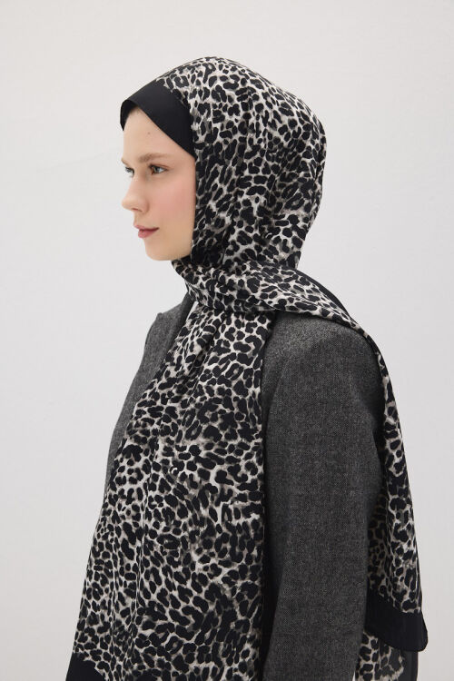 Lumier Leopar Desen - Siyah - Camellia Scarfs (1)