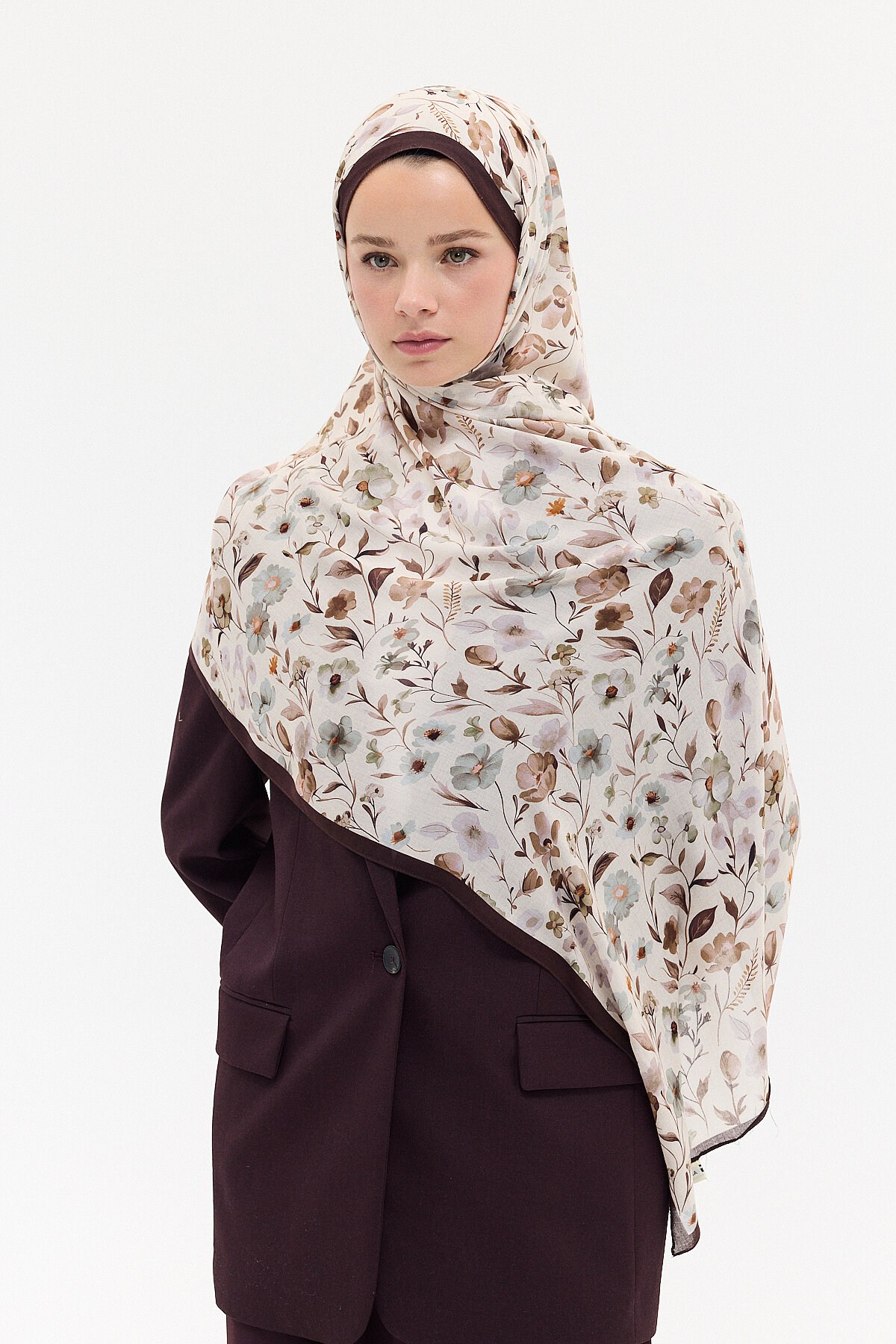 Lyra Rami Şal - Kahve - Camellia Scarfs (1)
