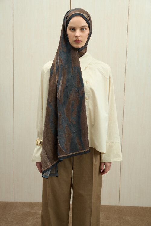 Meyus Kraş Şal - Siyah-Bej - Camellia Scarfs (1)