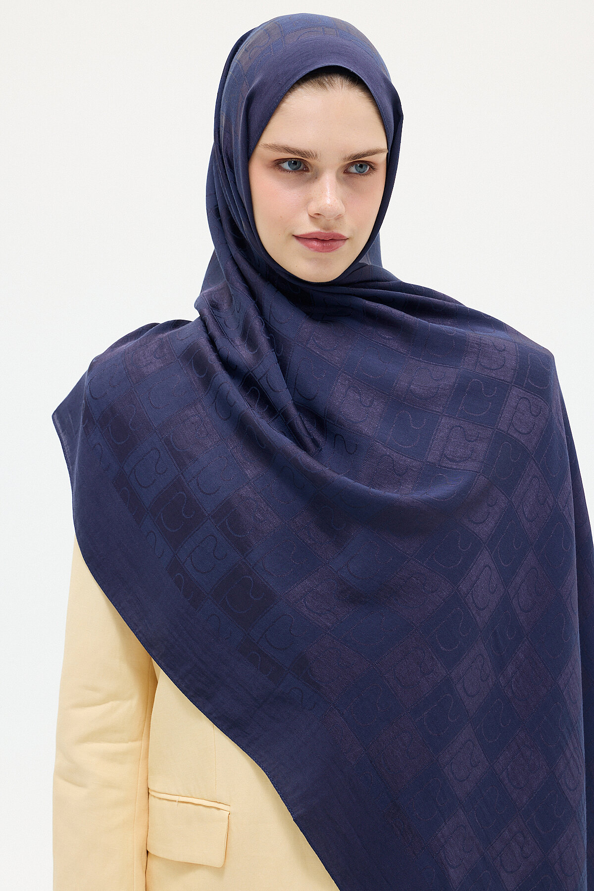 Naia Jakar Şal Monogram Desen - Lacivert - Camellia Scarfs (1)
