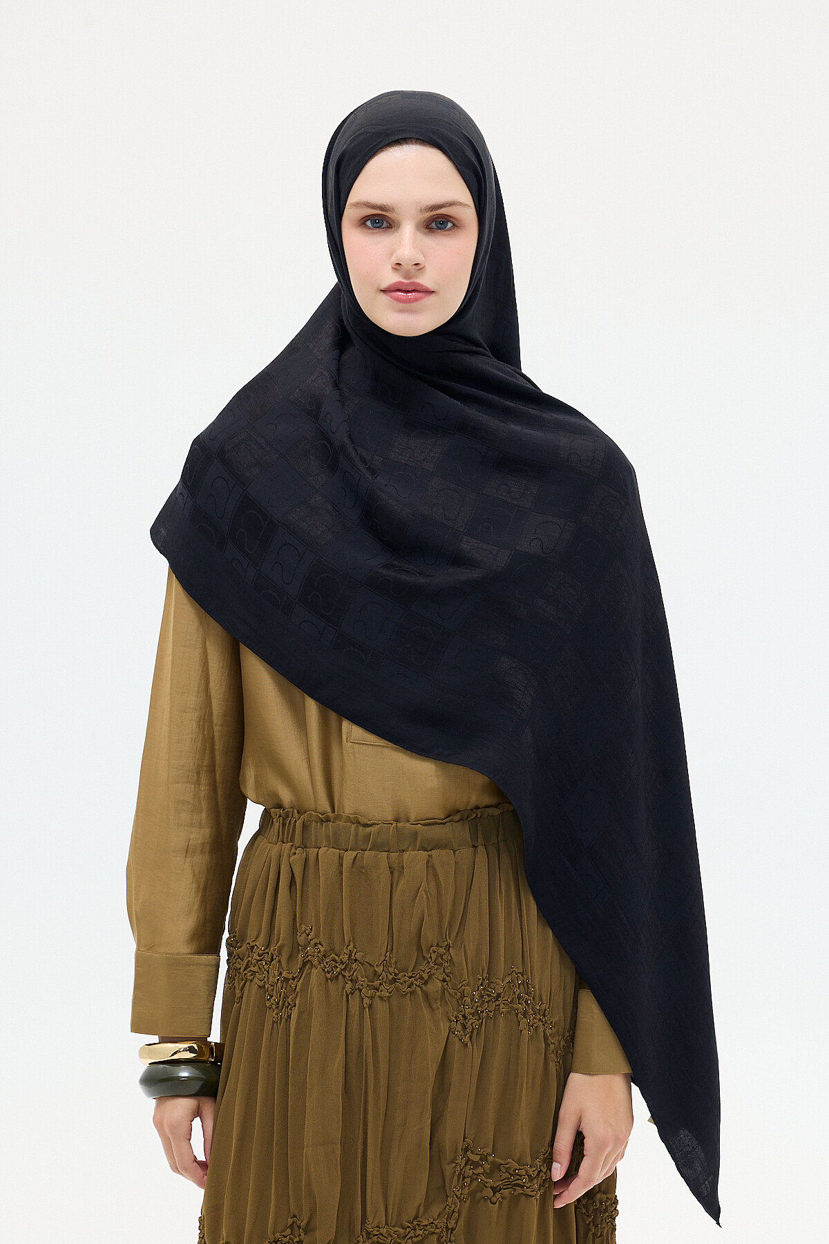 Naia Jakar Şal Monogram Desen - Siyah - Camellia Scarfs