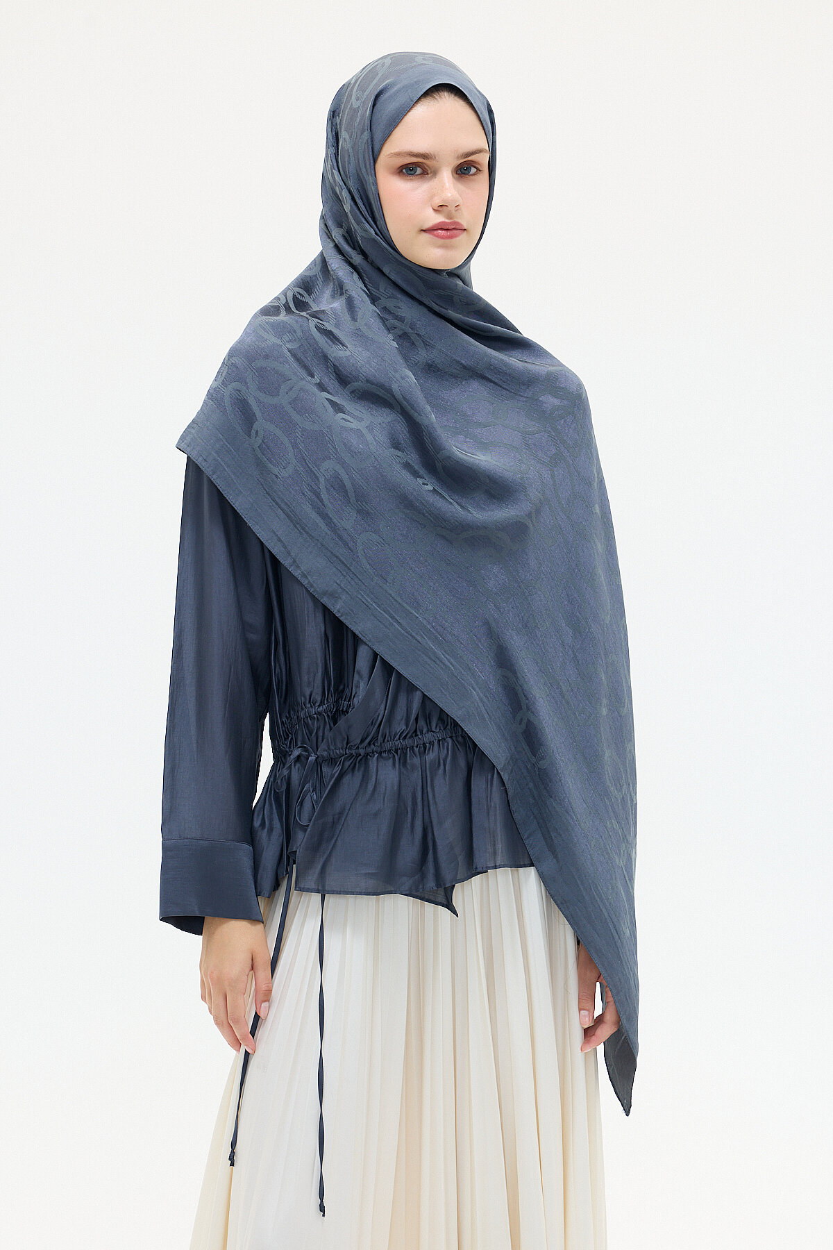 Naia Jakar Şal Zincir Desen - Antrasit - Camellia Scarfs (1)