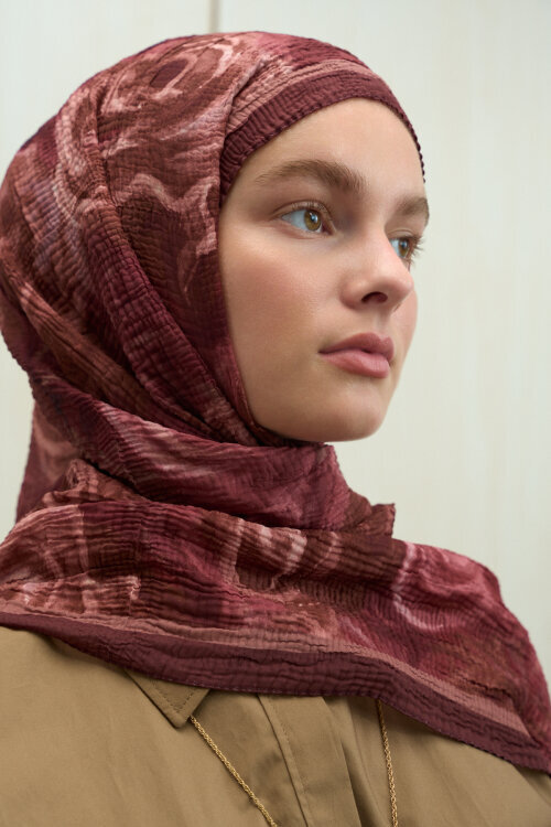 Soft Glow Müslin Şal - Cherry - Camellia Scarfs (1)