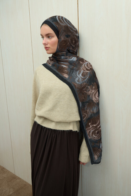 Soft Glow Müslin Şal - Siyah Bej - Camellia Scarfs (1)